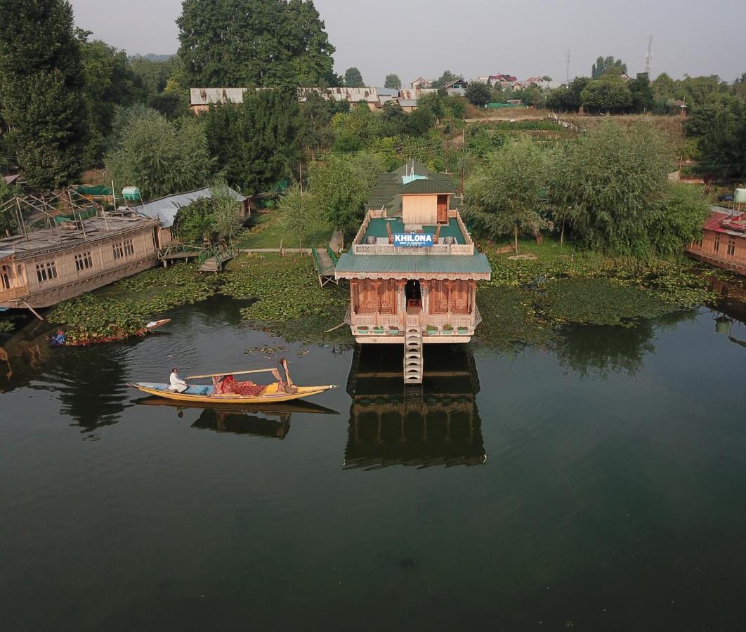 Khilona Luxury Heritage Houseboats Srinagar  Exterior photo
